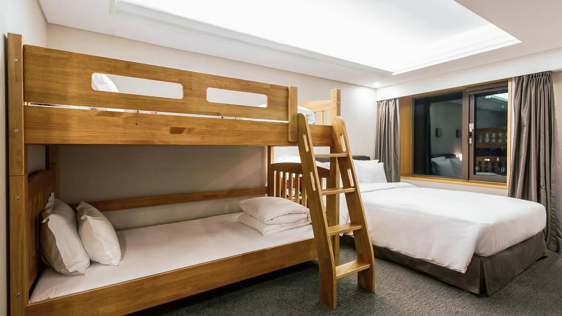 Seoul Garden Hotel
