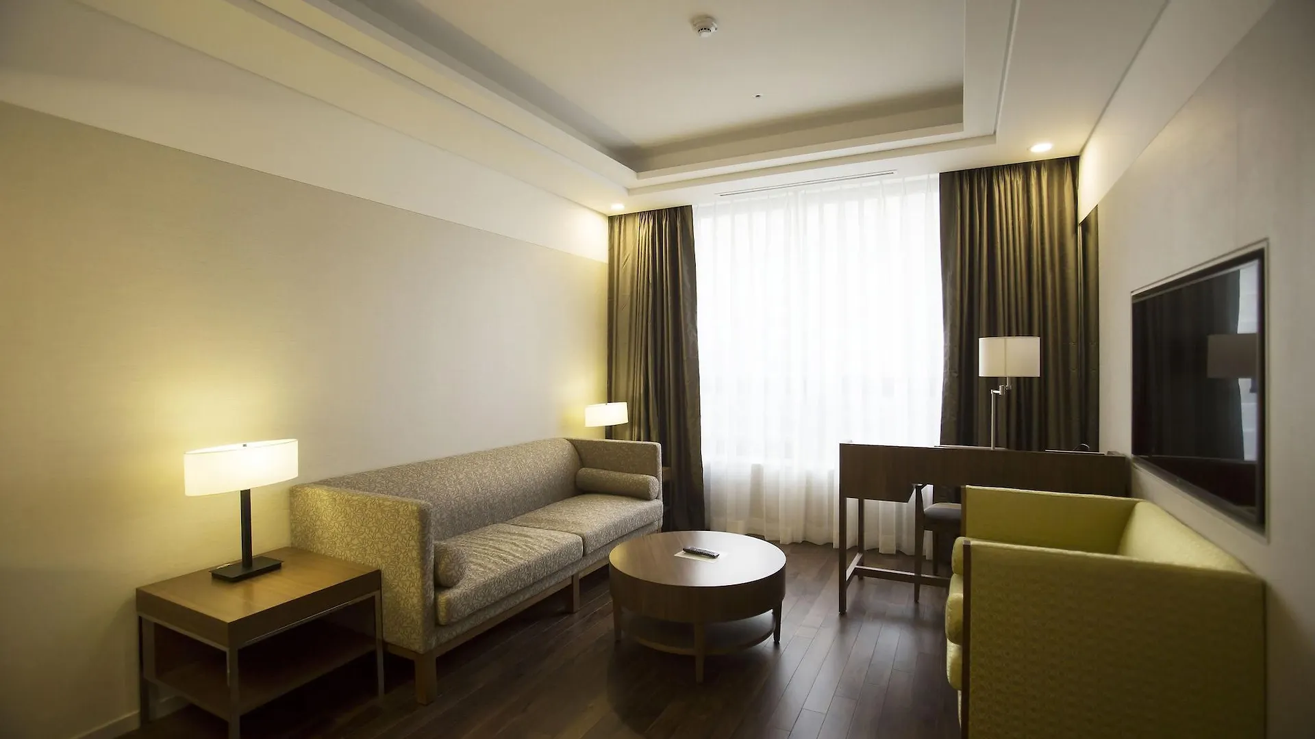 Seoul Garden Hotel 4*,
