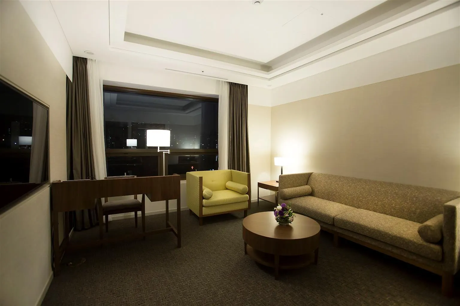 Seoul Garden Hotel 4*,