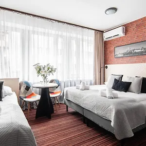 Hotel Delta ***