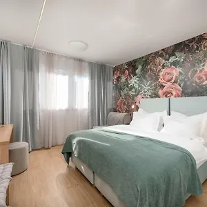 Skaline Luxury 4*, Split Croatie