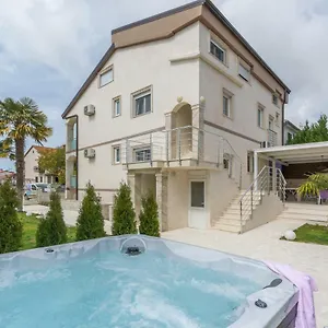 villa-stephany.in-istria.net/